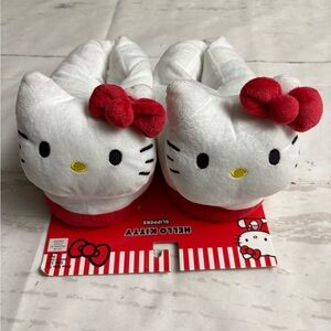 NWT Hello Kitty, New Sanrio HELLO KITTY Women's Plush Slippers Red/White